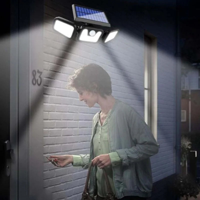 Proiector solar cu senzor 74 LED SMD 15W, IP65, lumina rece
